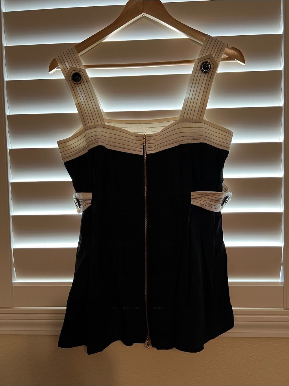 Sea New York Black 100% Silk Top with Cream Pinstripe Accents Size 6
